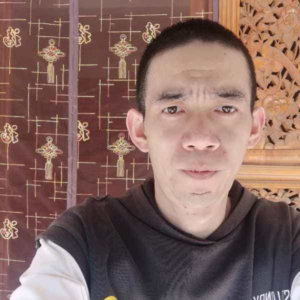 37岁岁云南单身帅哥 - 阿克苏吉缘网