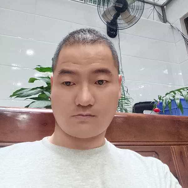 37岁岁福建单身帅哥 - 阿克苏吉缘网