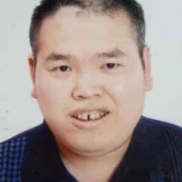 35岁岁广西单身帅哥 - 阿克苏吉缘网