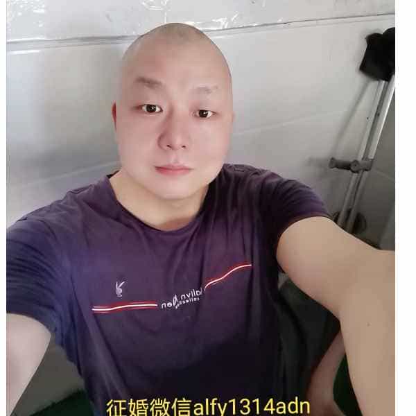 45岁岁湖南单身帅哥 - 阿克苏吉缘网