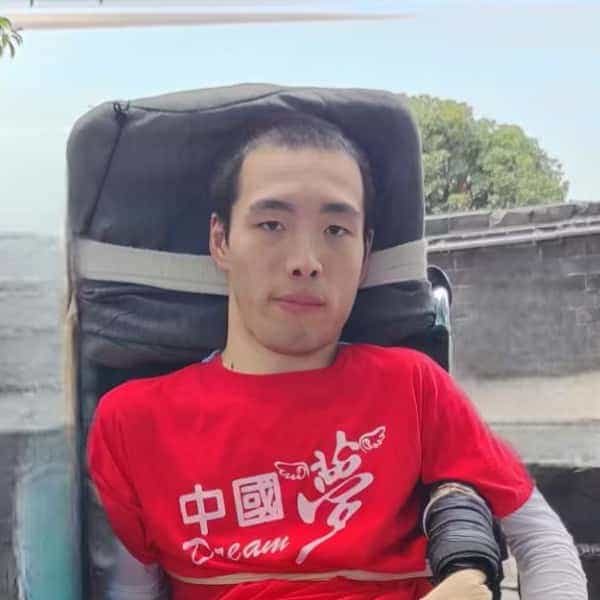 31岁岁湖南单身帅哥 - 阿克苏吉缘网