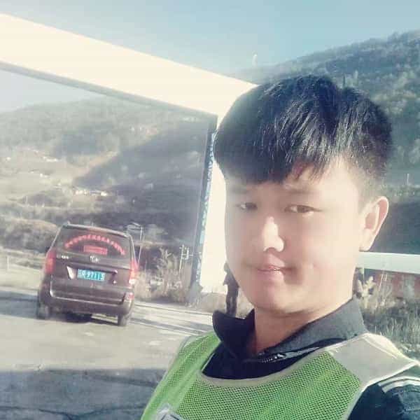29岁岁云南单身帅哥 - 阿克苏吉缘网
