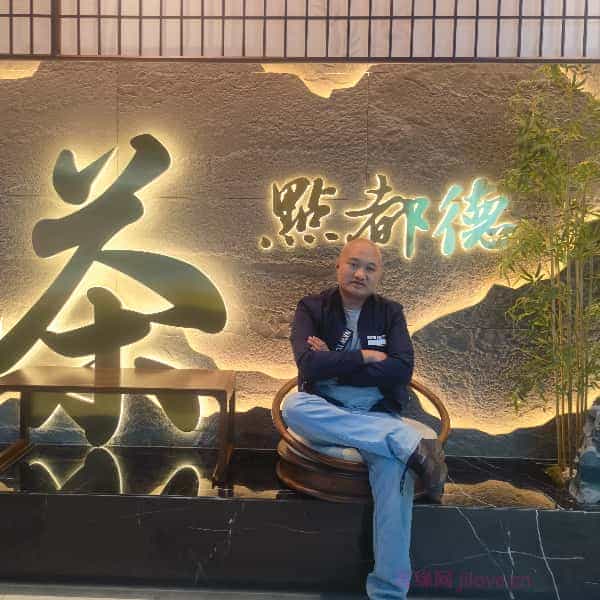36岁岁广东单身帅哥 - 阿克苏吉缘网